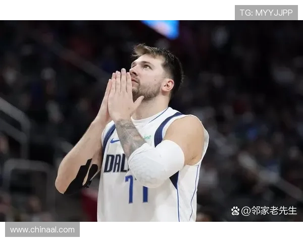 东契奇全场高效表现27分5篮板12助攻 7失误未能阻挡独行侠胜利